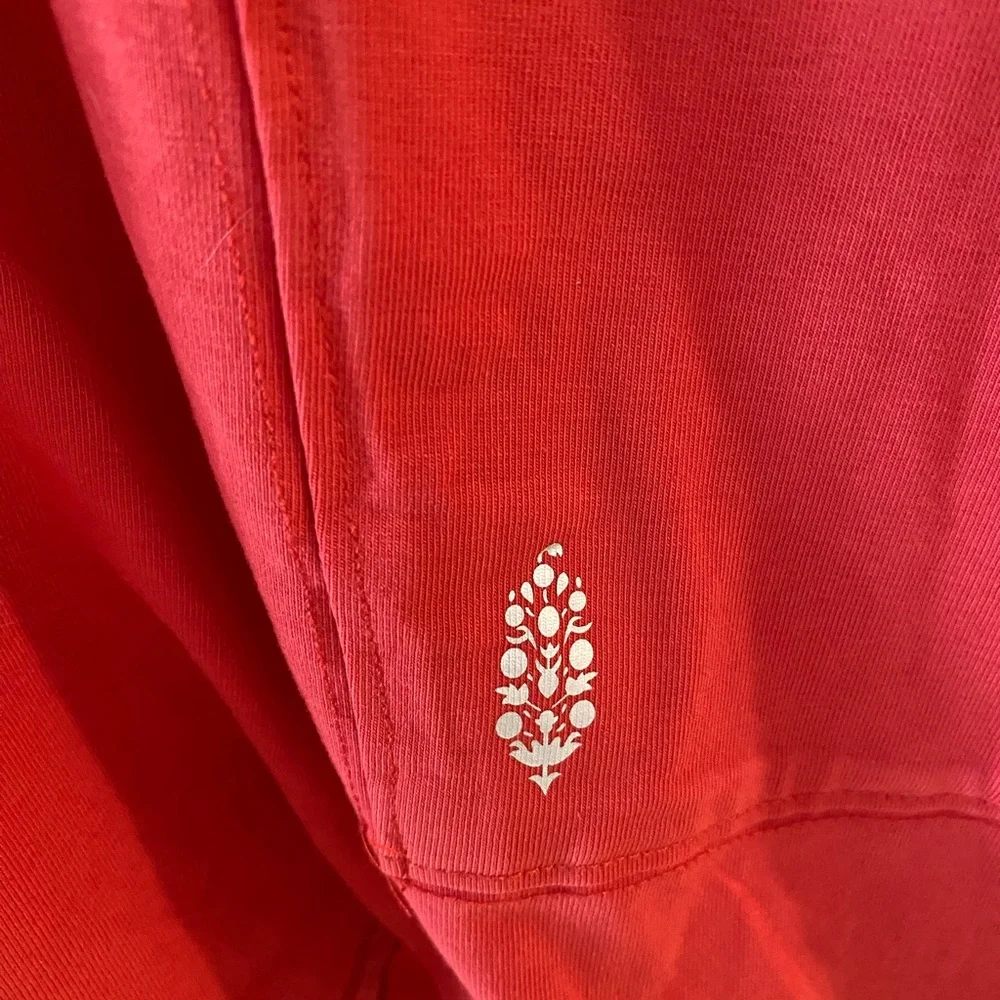 Free People Movement Women's Hot Shot Tee Romper NWT Medium - Picture 4 of 7